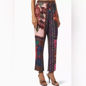 FARM Rio Flower Scarves size XS I’m excellent condition!!